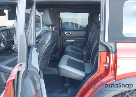 2023 Ford Bronco Black Diamond из США, поврежденный, VIN 1FMDE5BH1PLB27668